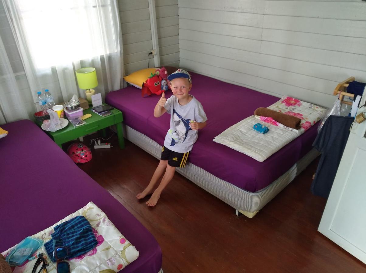 Hotel Baan Klang Soi à Prachuap Khiri Khan Extérieur photo